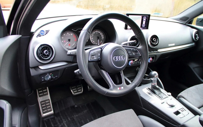Audi S3 cena 132000 przebieg: 67000, rok produkcji 2017 z Warszawa małe 436